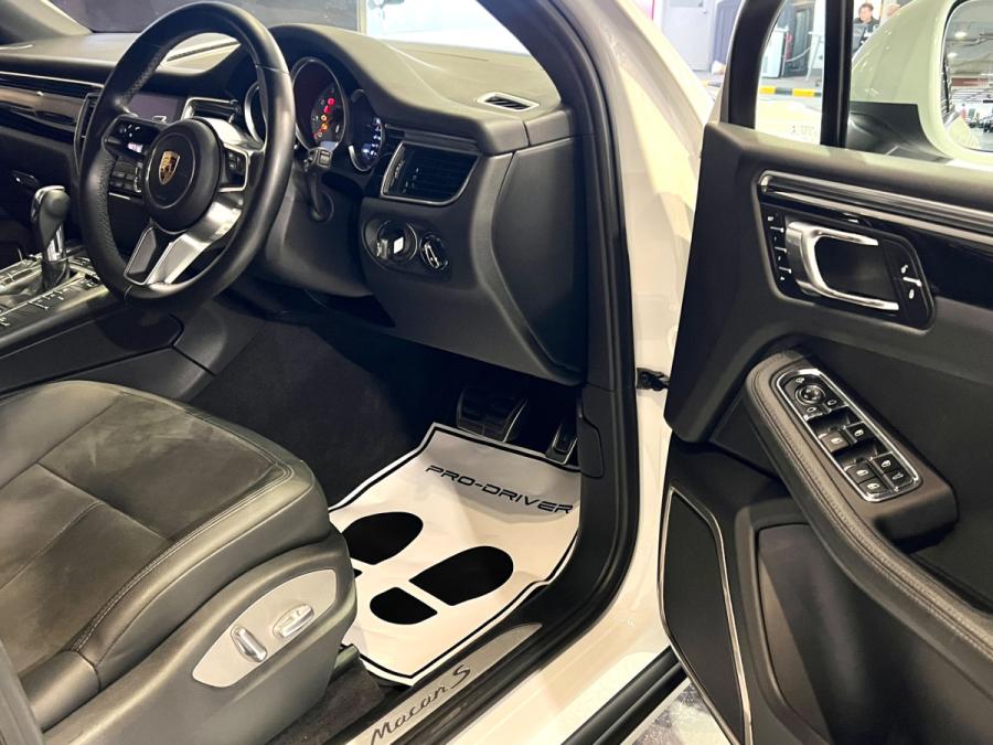 MACAN S - Image 7